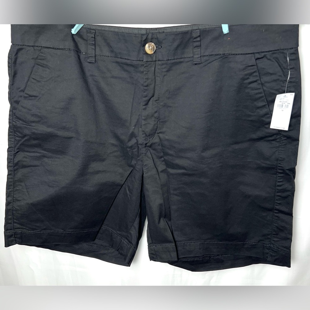 Old Navy Women's Black Flat Front Shorts